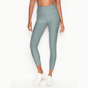 Victoria's Secret Incredible Essential Heathered Succulent Green HR Leggings 6